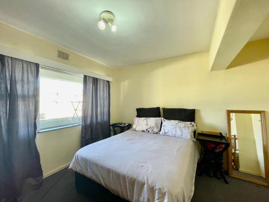 1 Bedroom Property for Sale in Oostersee Western Cape